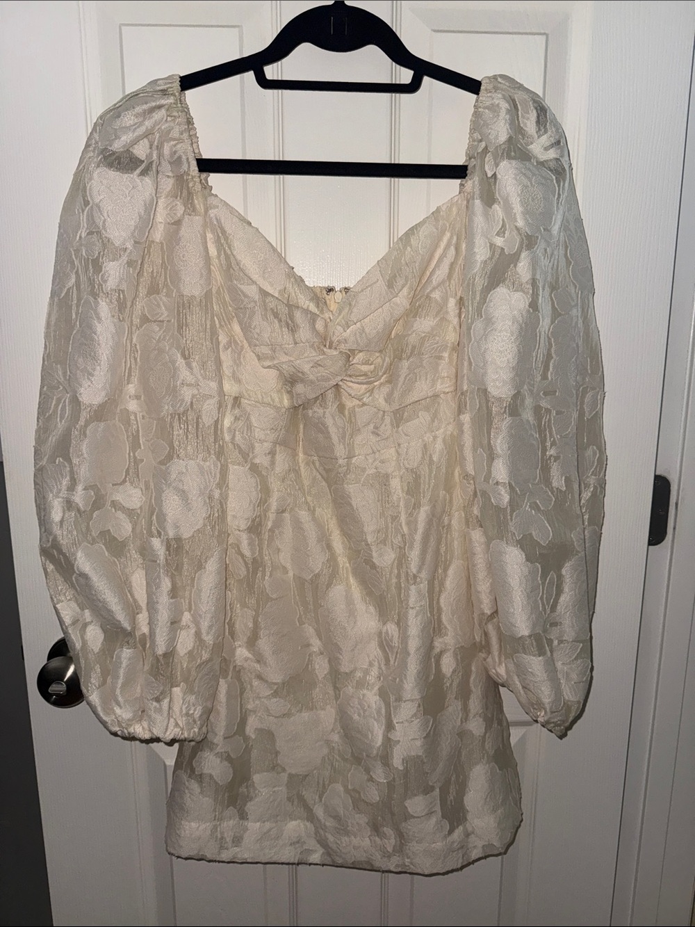 Ivory Floral Jacquard Puff-Sleeve mini dress